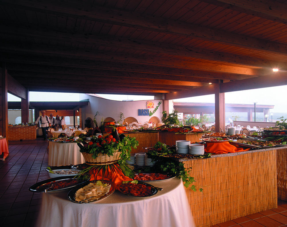 Hotel Villaggio Costa Ripa Rodi Garganico Ngoại thất bức ảnh