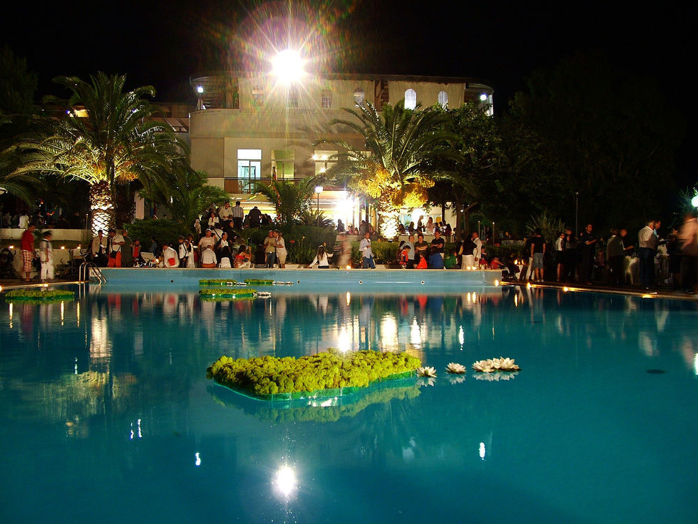 Hotel Villaggio Costa Ripa Rodi Garganico Ngoại thất bức ảnh